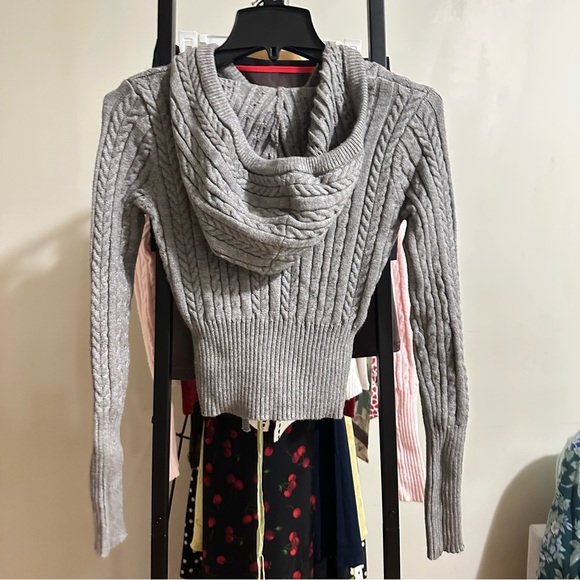 Frankie’s Bikinis Aimee Cable Cloud Knit Hoodie size S - Picture 10 of 10